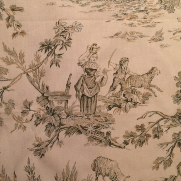 Vintage Toile Fabric 2 yards - Picture 2 of 4